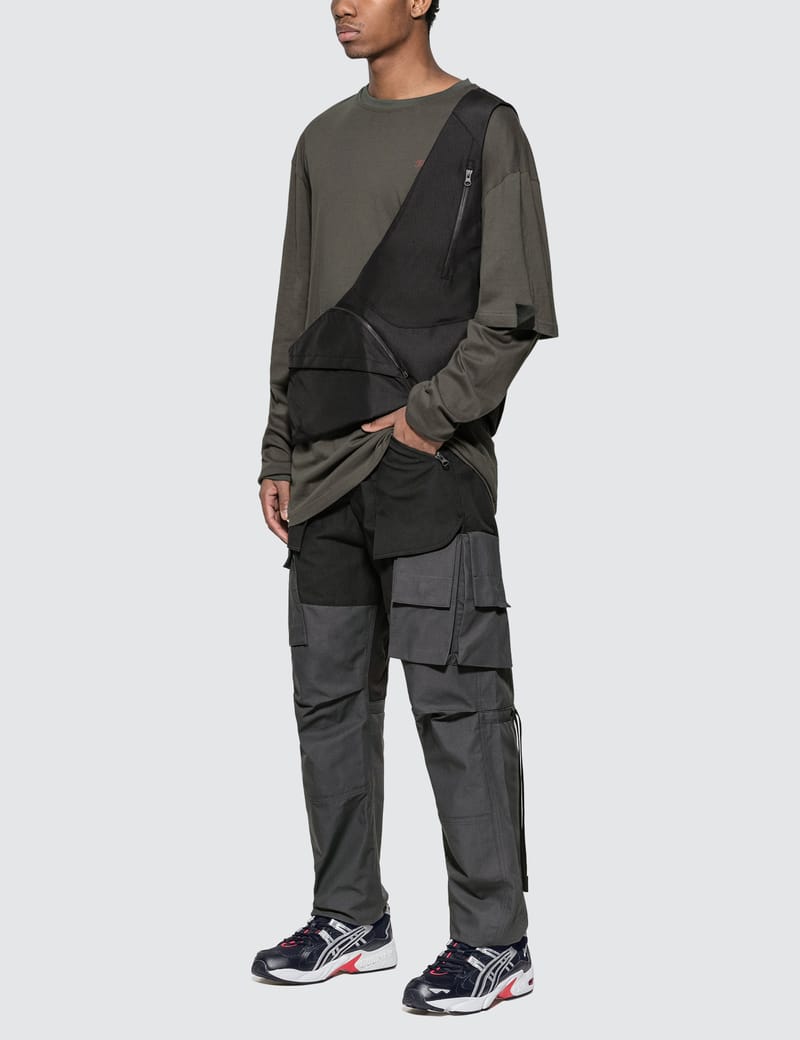 ジャケット・アウター guerrilla group ATC-4 Body Sling Bag Guerrilla-group - ATC-4 Body Sling Bag | HBX - Globally