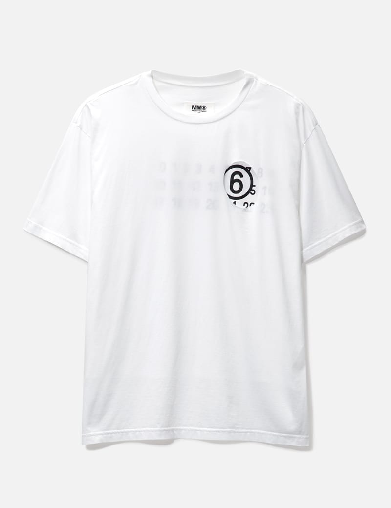 MM6 Maison Margiela - ナンバリング ロゴ Tシャツ | HBX - ハイプ ...