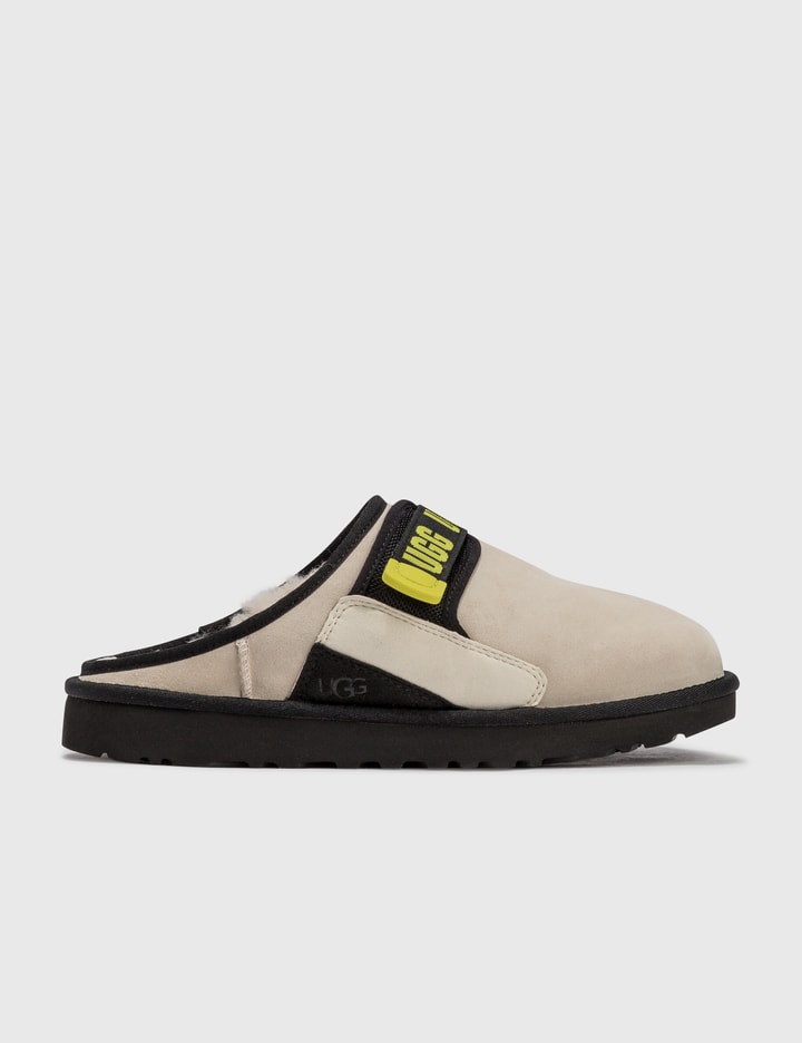 dunes slip on sneakers
