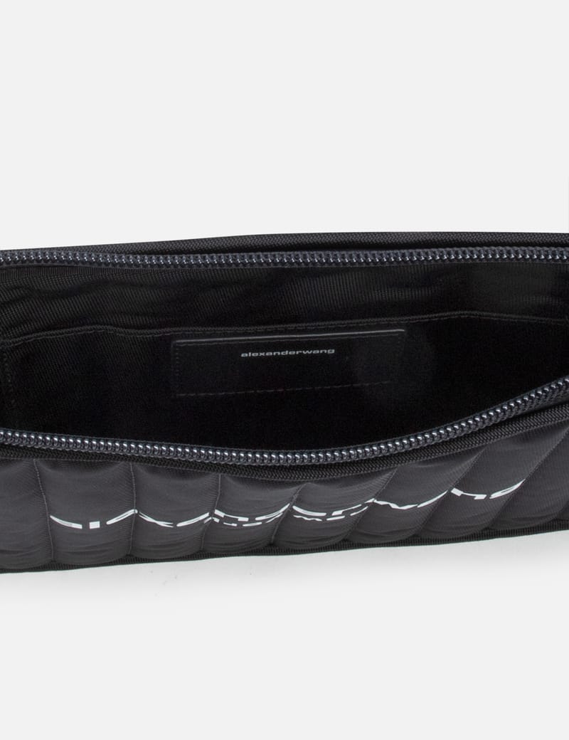 【完売モデル】 BLESS U Tech body bag BLESS Ü Tech body bag
