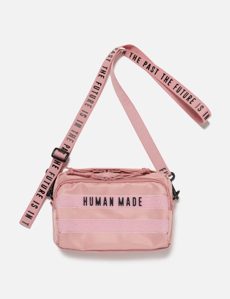HUMAN MADE ブラックバッグ　キーホルダー付き HUMAN MADE ブラックバッグ キーホルダー付き HUMAN MADE – BAG