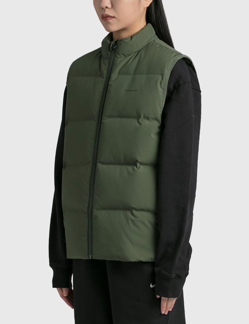 【関税込み】Holzweiler ブラック Diff ダウンベスト Diff Down Vest - Black - Holzweiler