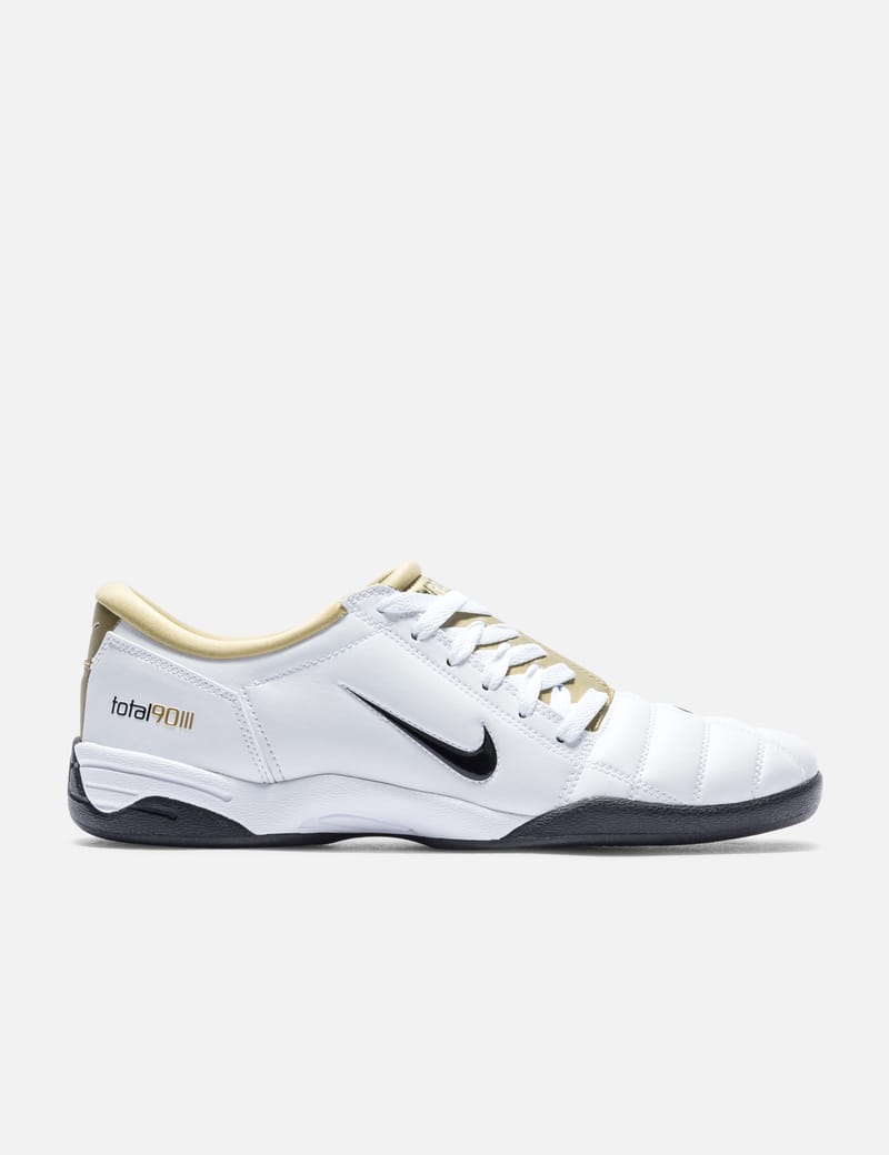未使用品 NIKE T90シリーズ 24cm ブラック＆ピンク｜Yahoo