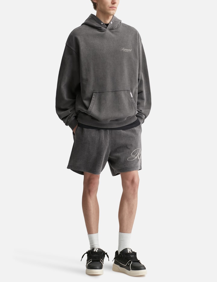 Represent Represent Owners Club Script Mesh Shorts - 寬鬆網眼短褲，彈性腰頭，復古灰 | HBX