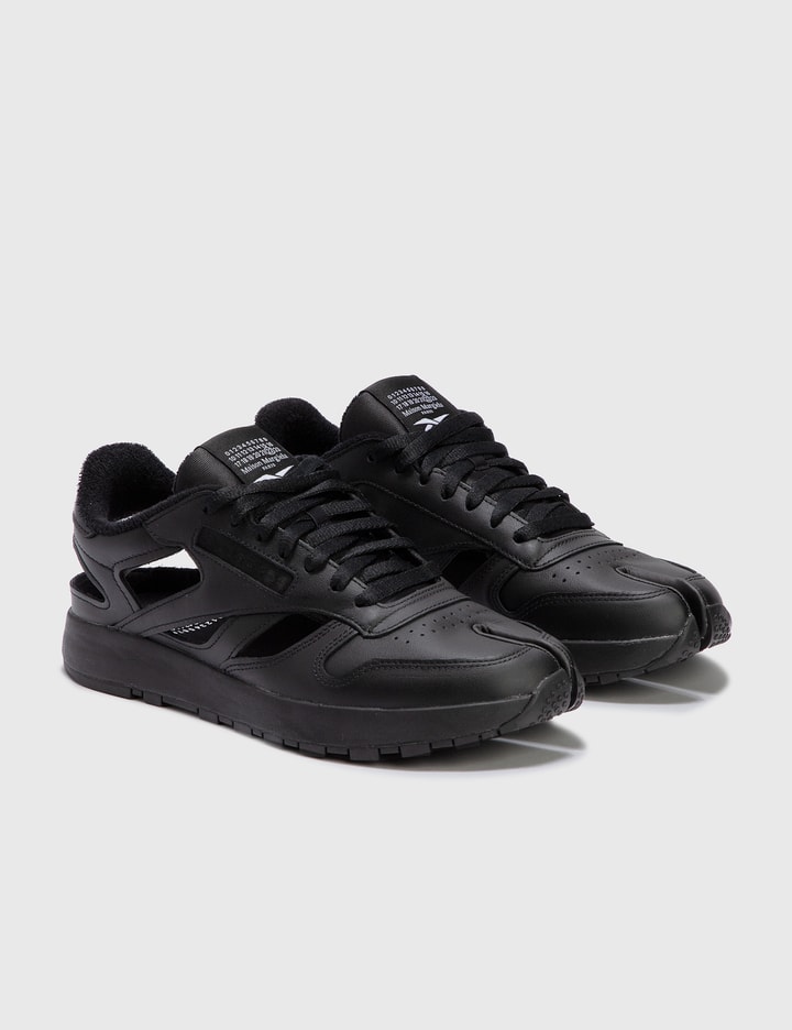 maison margiela x reebok tabi sneakers