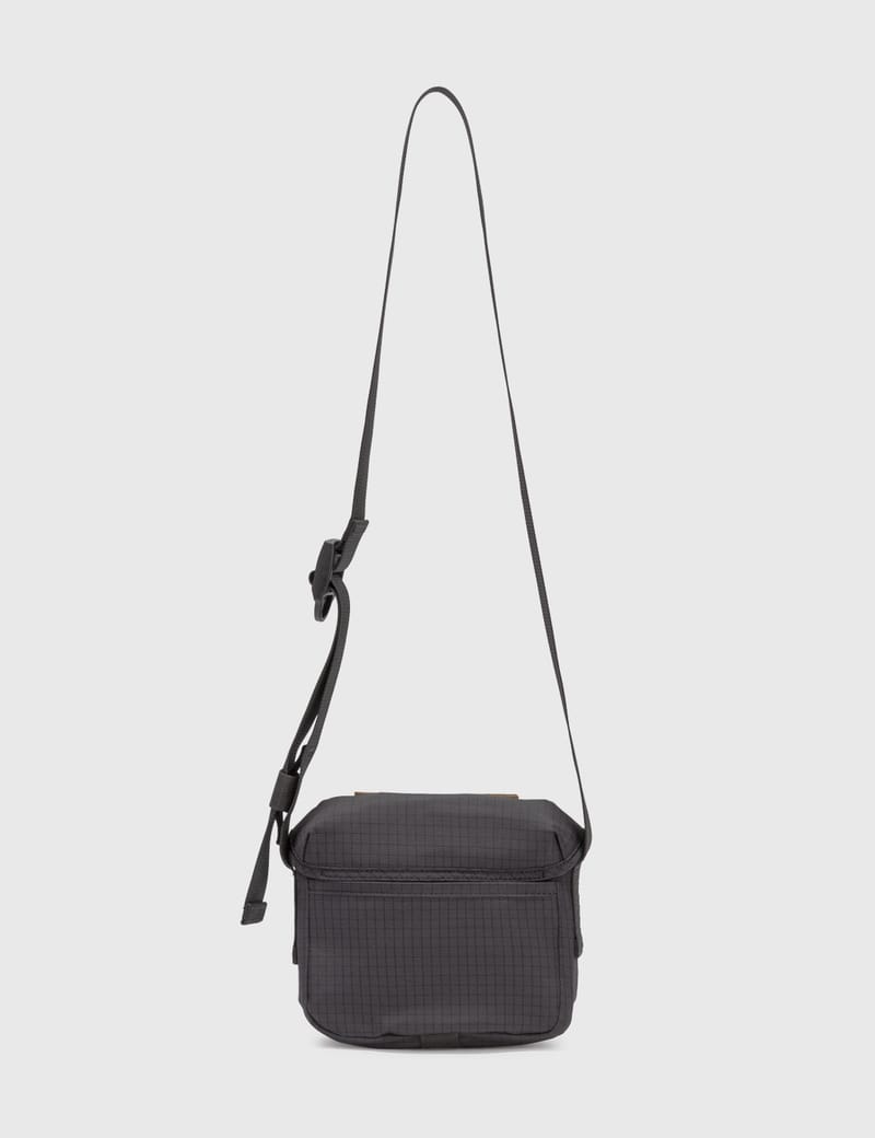 アクネ ストゥディオズ - NYLON MESSENGER BAG | HBX