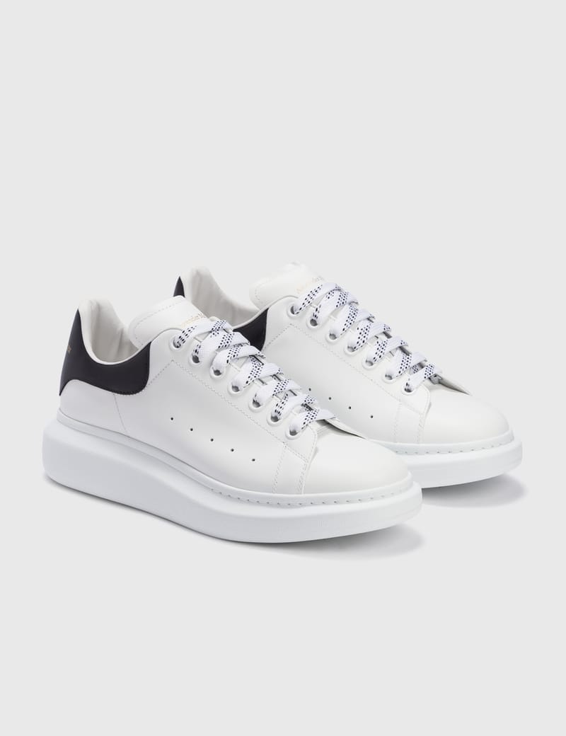 【Alexander McQueen】オーバーサイズ カラーブロックスニーカー Alexander McQueen】オーバーサイズ カラーブロックスニーカー