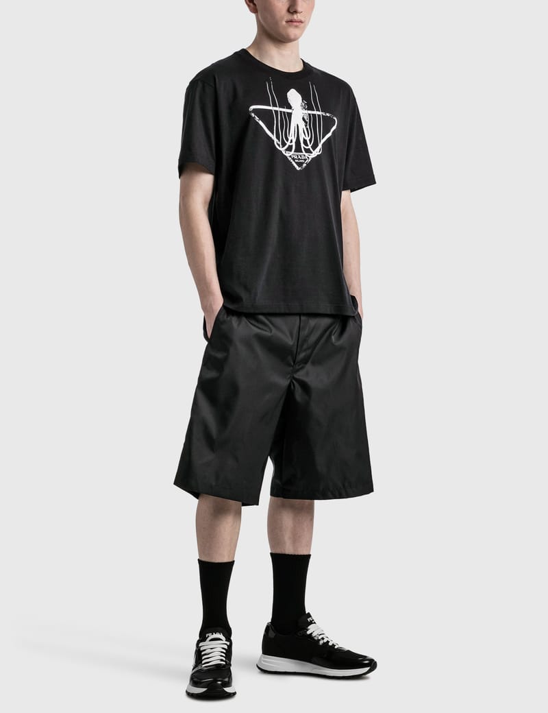 Prada - プリント Tシャツ | HBX - ハイプビースト(Hypebeast)が Prada - プリント Tシャツ | HBX - ハイプビースト(Hypebeast)が