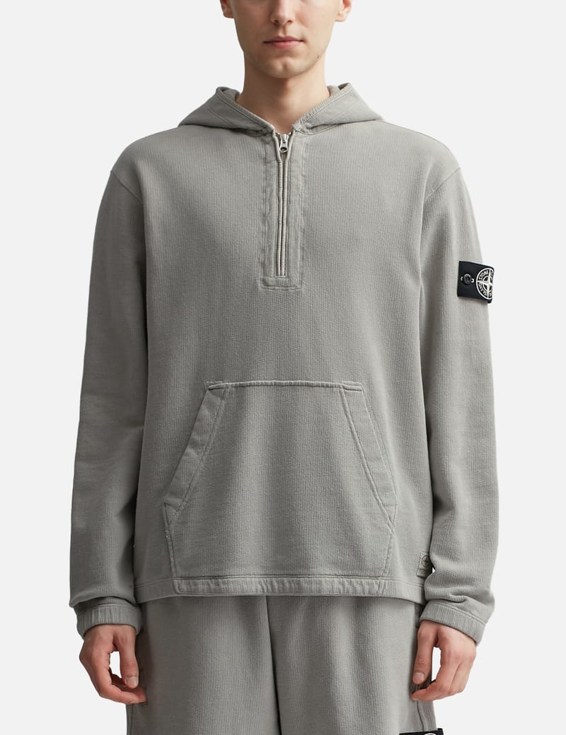 STONE ★Cotton Fleece Hooded Sweatshirt[正規品/関税込] 6100045_V0M64] Stone Island Organic Cotton Fleece Hooded