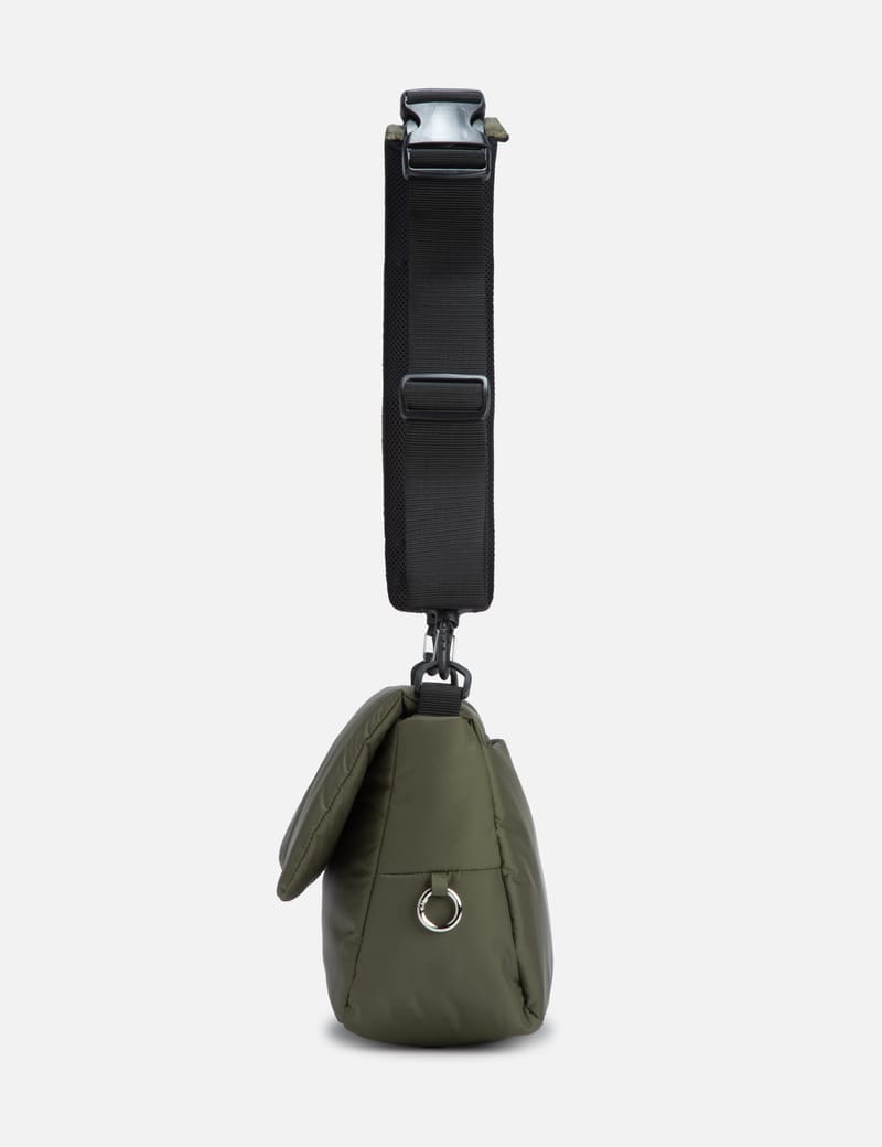 CLESSTE - PADDED FLAP HOLIDAY BAG | HBX - HYPEBEAST 為您搜羅 CLESSTE - PADDED FLAP HOLIDAY BAG | HBX - HYPEBEAST 為您搜羅