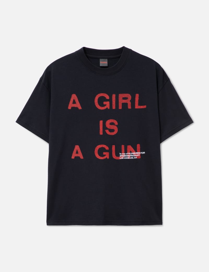 s*o様 GIRL IS A GUN T-SHIRT XXL PLEASURES Pleasures Girl Is A Gun T-Shirt - Black cotton tee with bold front