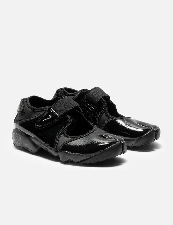 Nike Nike Air Rift - Split-toe leather sandal with Air cushioning | HBX