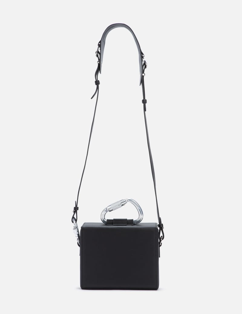 Heliot emil カラビナディティールボックスバッグ HELIOT EMIL ++ LEATHER CARABINER BOX BAG