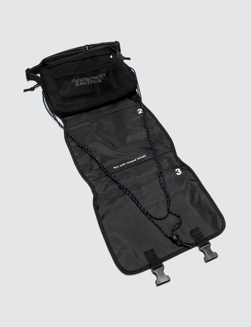 ★送料・関税込★Ader Error x Eastpak CrossBody Bag Black★ ☆送料・関税込☆Ader Error x Eastpak CrossBody Bag Black☆