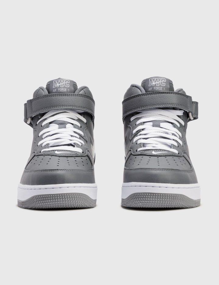 nike air force 1 mid qs