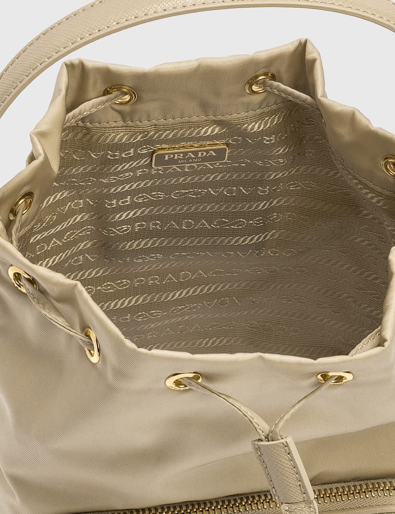【PRADA】Duet Re-Nylon ショルダーバッグ 欲しい色が必ず見つかる】可愛い&見た目以上の収納力と大人気