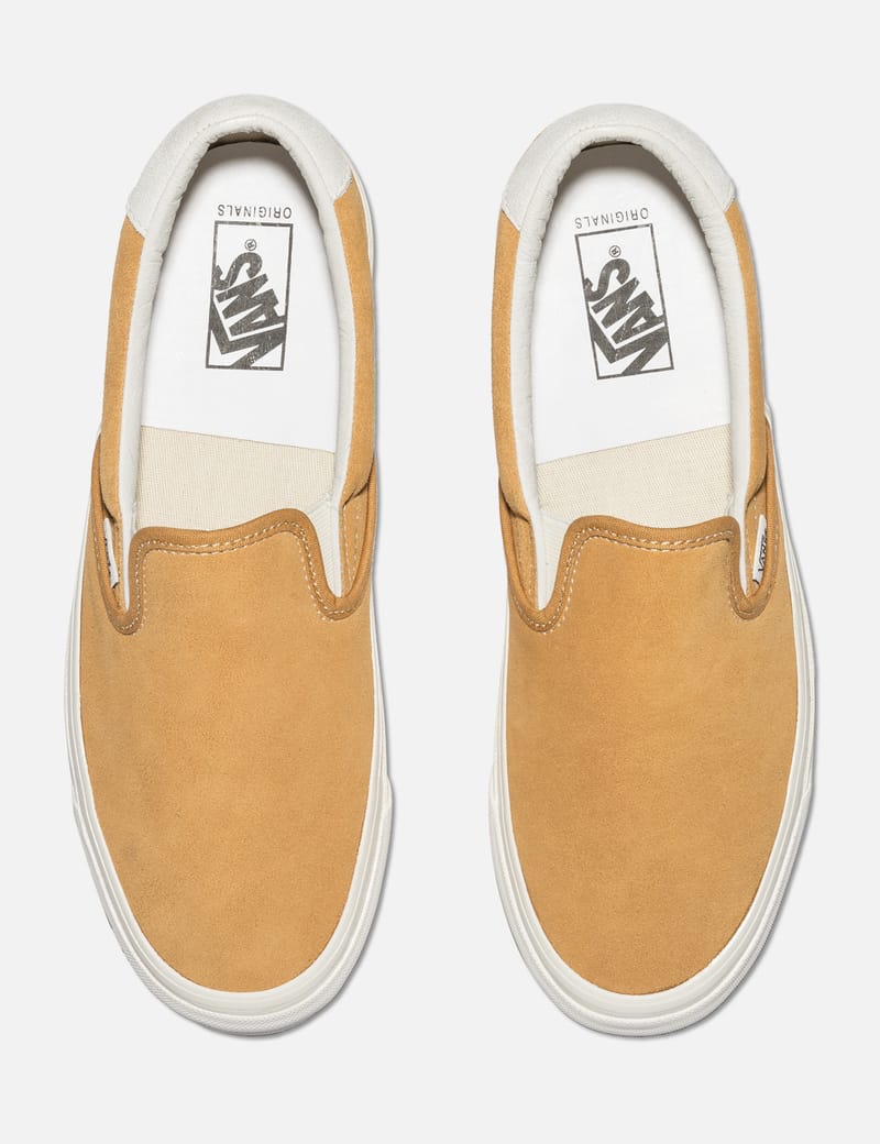 Vans slip on outlet mustard