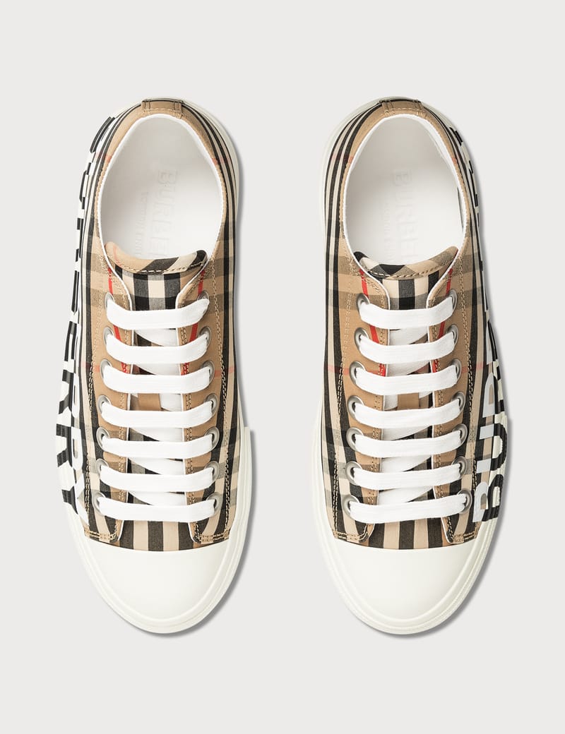 スニーカー BURBERRY COTTON SNEAKERS WITH VINTAGE CHECK MOTIF A369CCF9-E5A6-4E24-A97A-