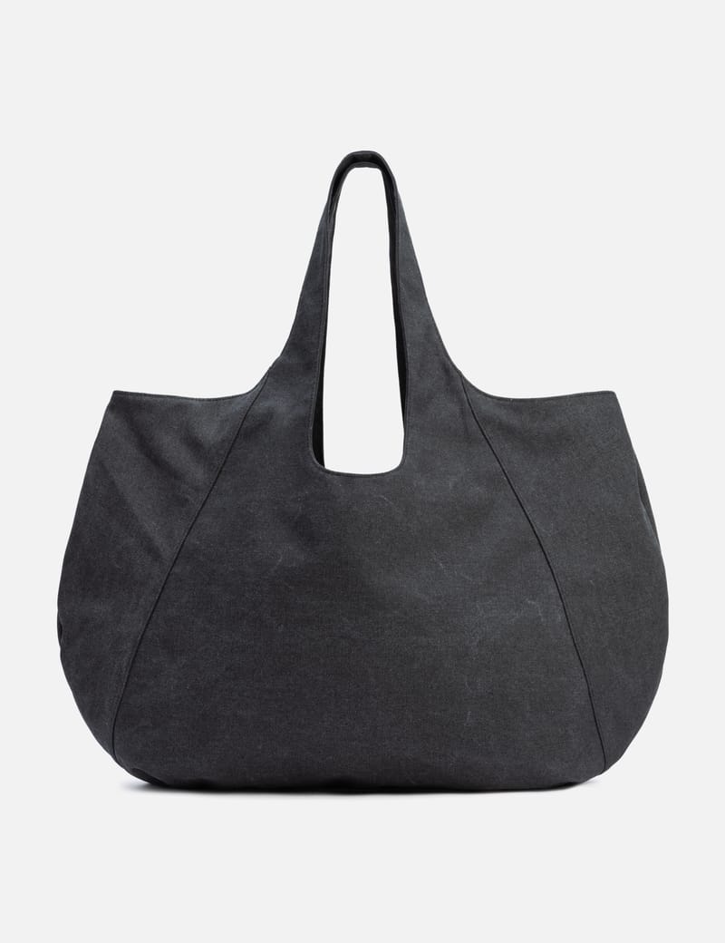 Seventh Lunar Sac - Lightweight nylon sling bag with laptop sleeve