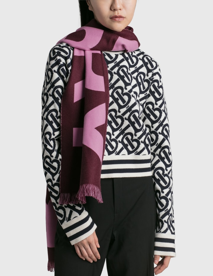 Burberry Wool Football Scarf HBX Globally Curated Fashion and Lifestyle by Hypebeast