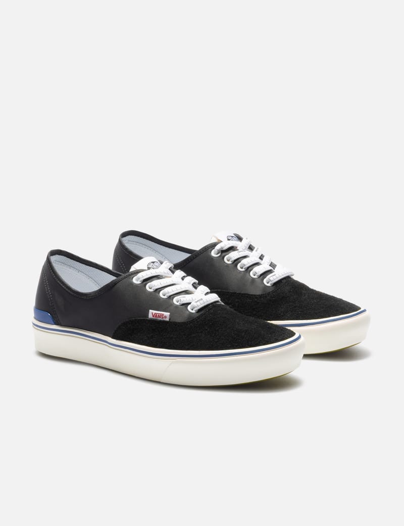 『TEN WOLF S/S NAVY XS』 Available now: Zodiac x Andy Mann Super Sea Wolf 68 – Windup