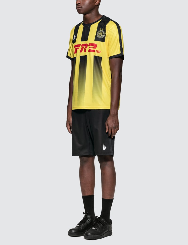 FR2 - Uniform Top & Shorts Set | HBX