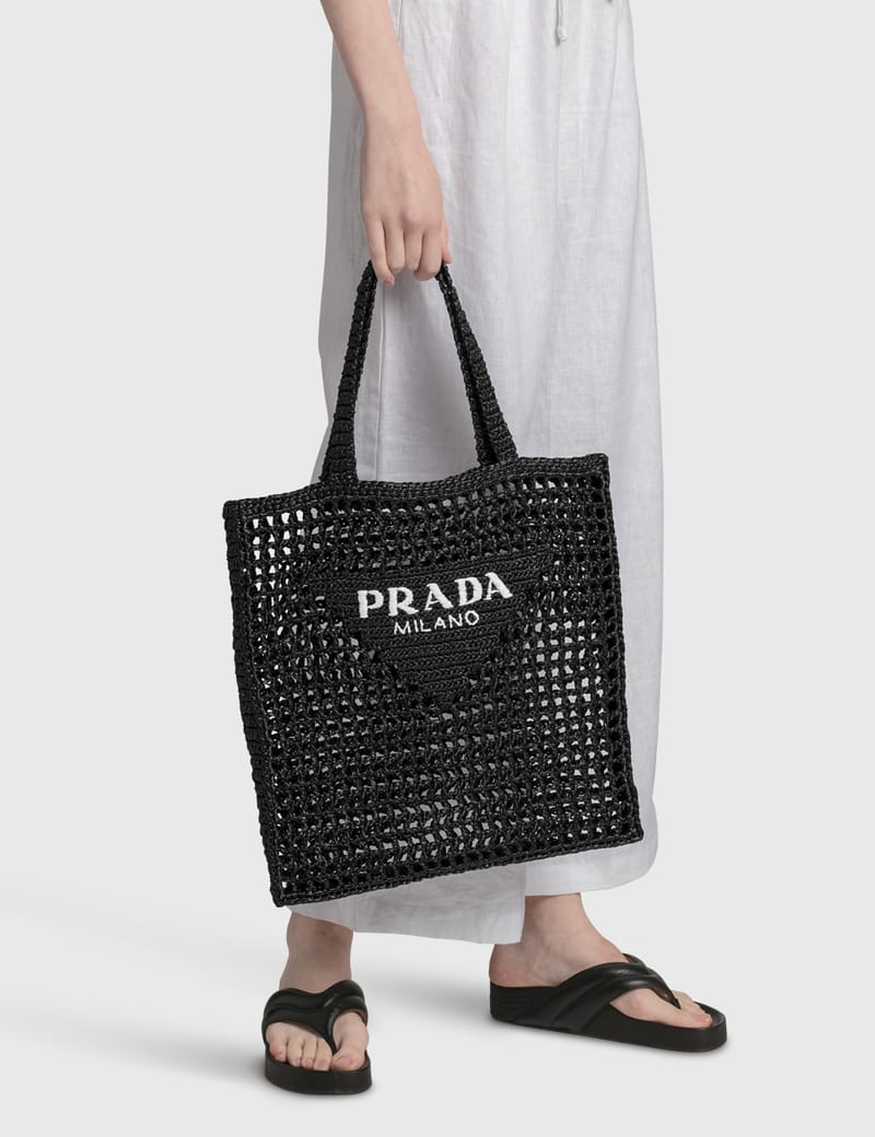 Prada - ラフィア トートバッグ | HBX - ハイプビースト Prada - ラフィア トートバッグ | HBX - ハイプビースト