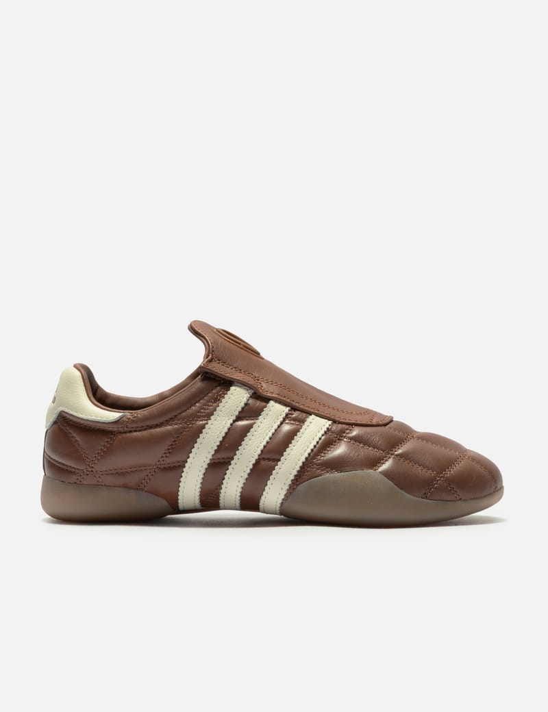 ★adidas★大人気★ADIPUFF MULE アディパフ★追跡可 ☆adidas☆大人気☆ADIPUFF MULE アディパフ☆追跡可