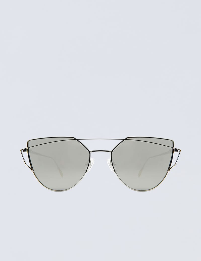 Gentle monster store love punch sunglasses