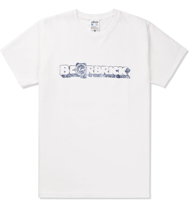 Medicom Toy - White Be@rbrick x Fragment T-Shirt | HBX - Globally