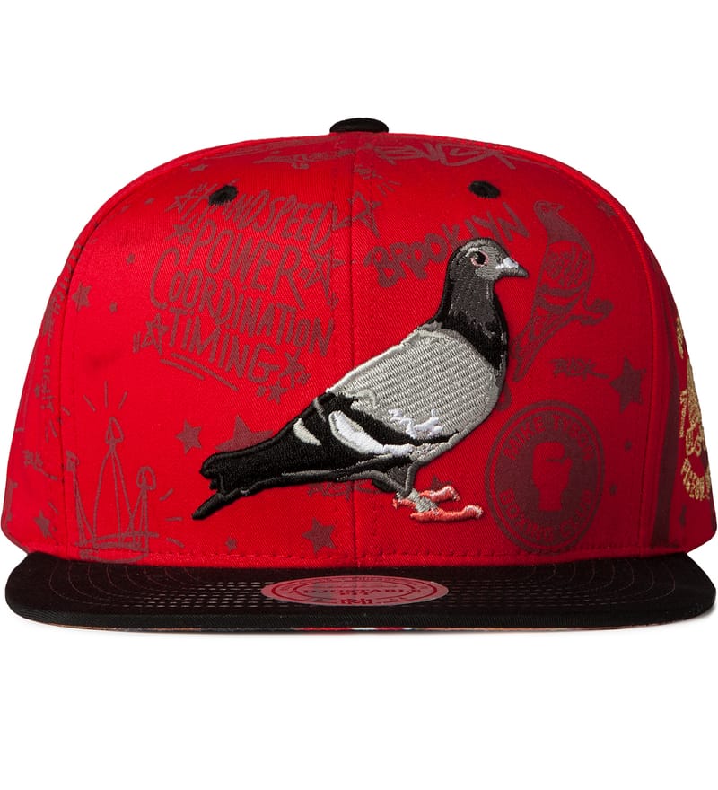 Staple pigeon snapback on sale