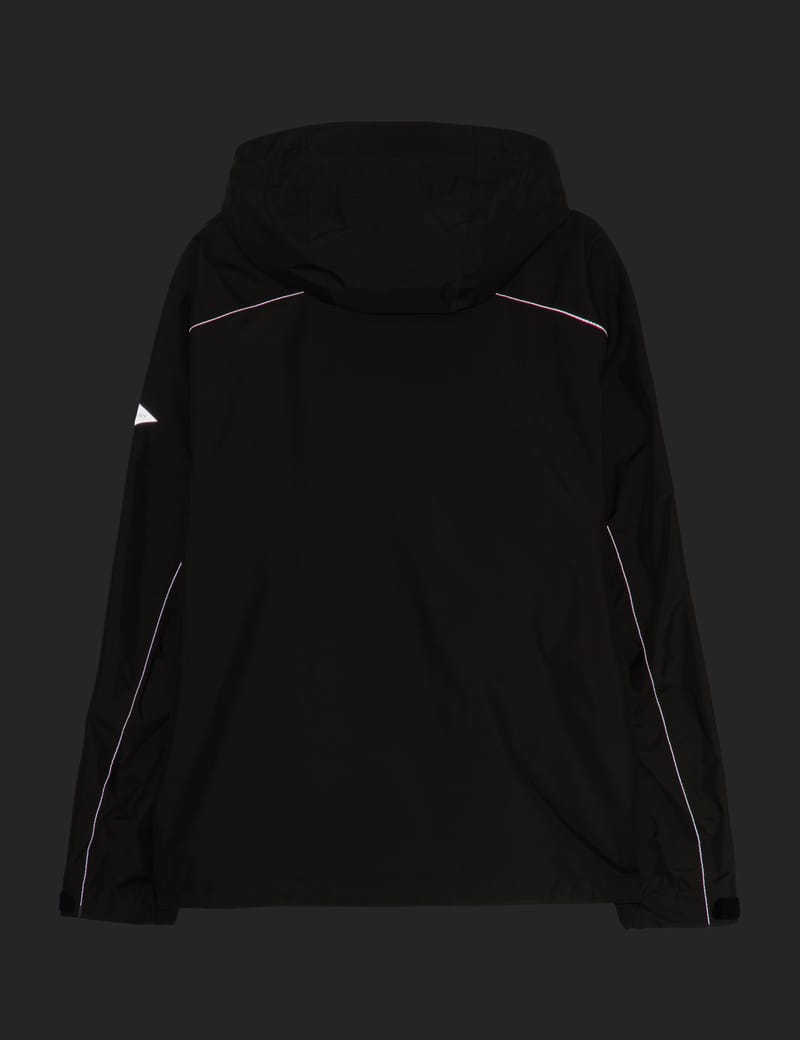 and wander - 2.5L hiker rain jacket | HBX - Globally Curated and wander - 2.5L hiker rain jacket | HBX - Globally Curated