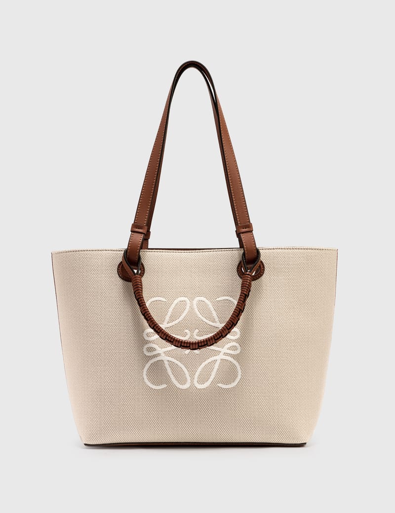 【関税送料込】Loewe Cabas Anagram Small tan トートバッグ Loewe - ANAGRAM TOTE MINI BAG | HBX - Globally Curated