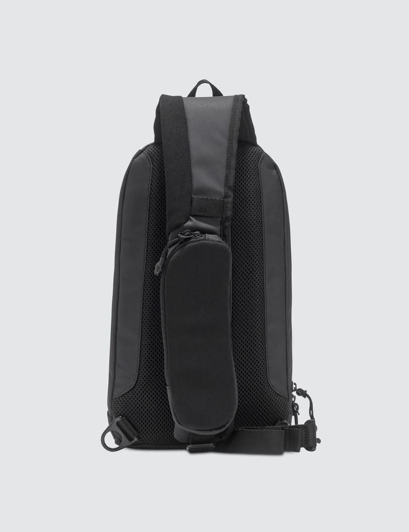 Oakley - Training One Shoulder Bag | HBX