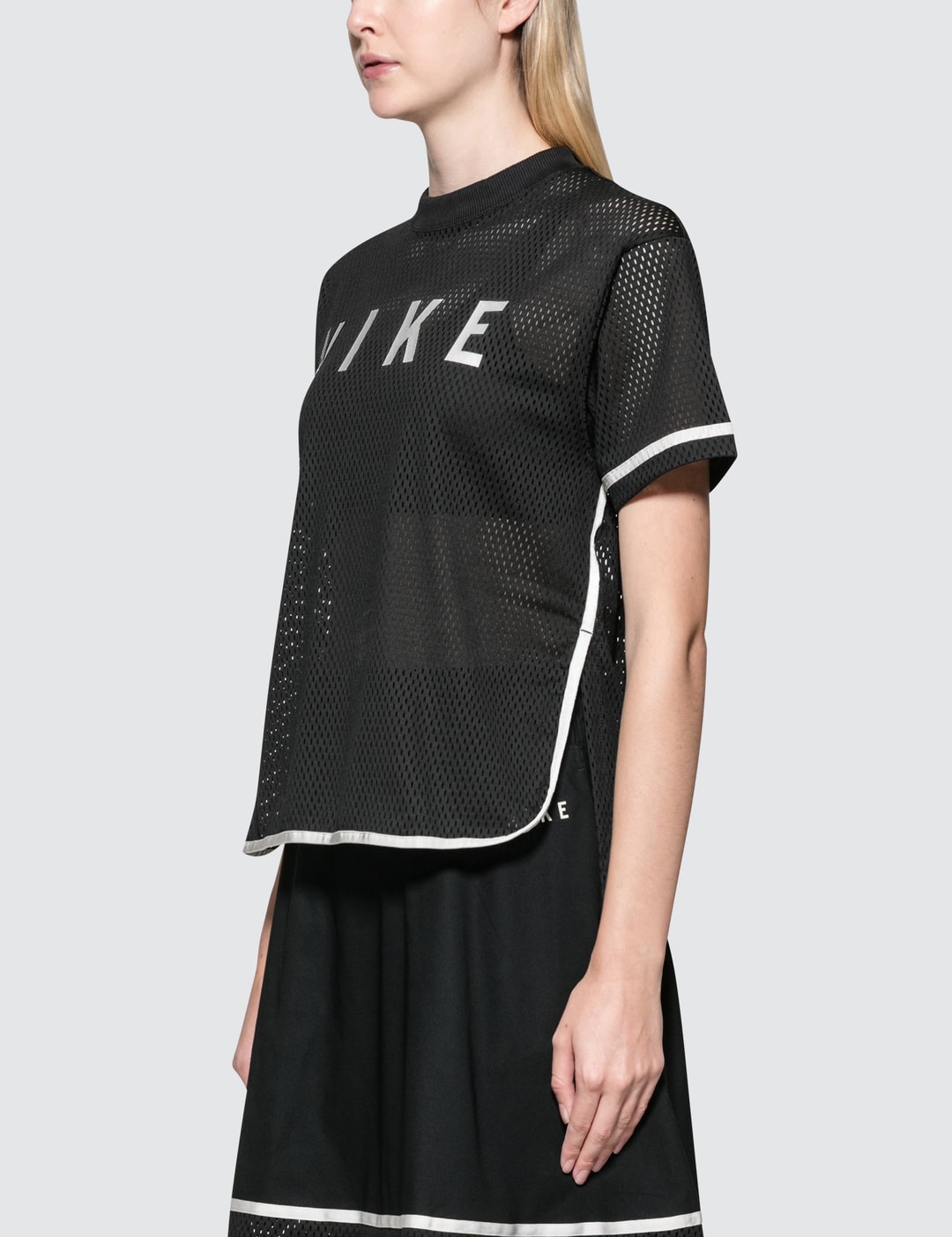 nike mesh t shirt women's