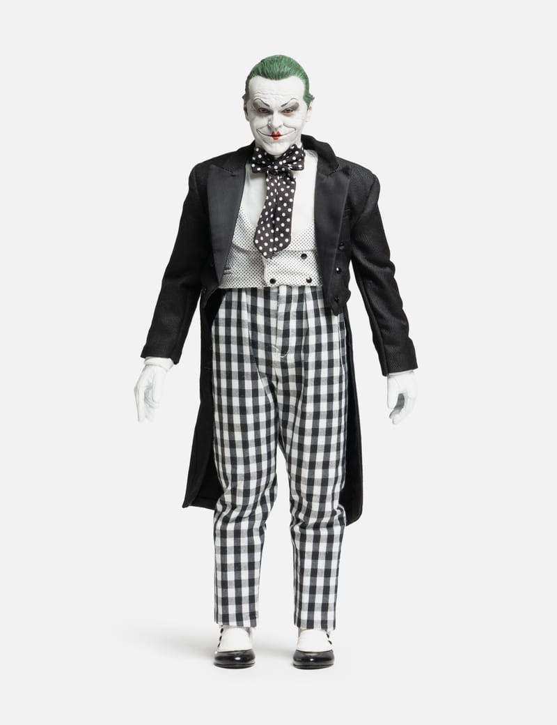 HOT TOYS The Joker DX08 1/6th Scale Figure - Brand-new collectible