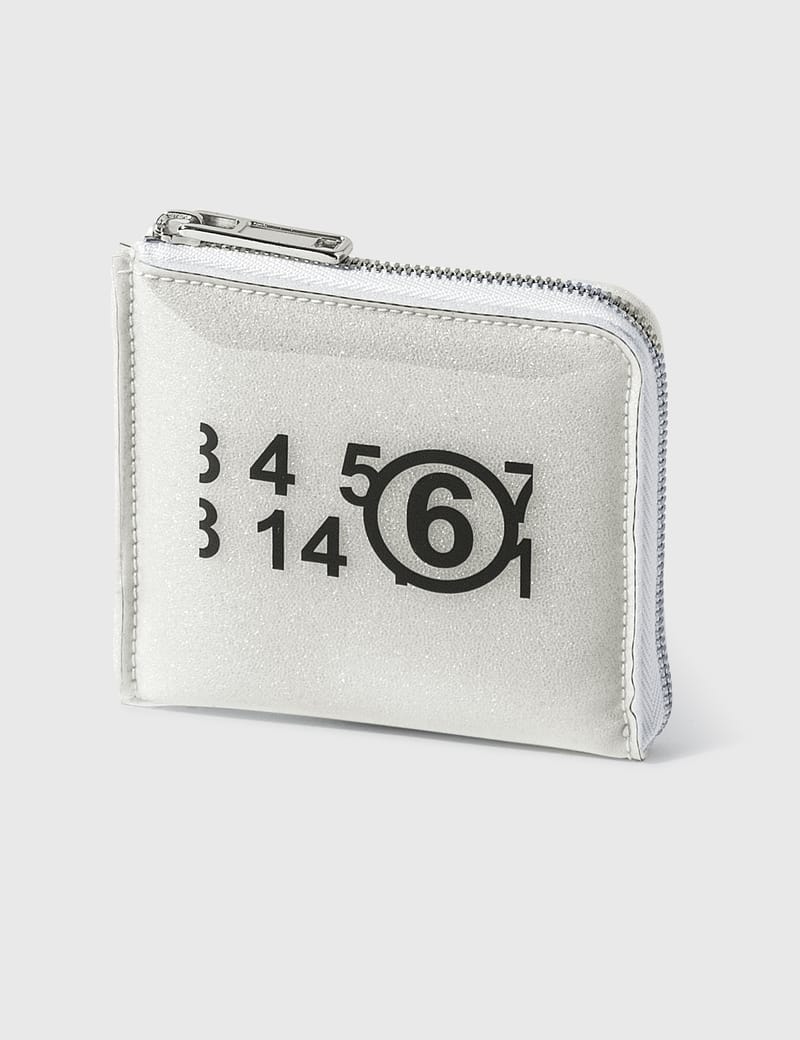 MM6 Maison Margiela - PVC Foam Zip Wallet | HBX - HYPEBEAST 為您