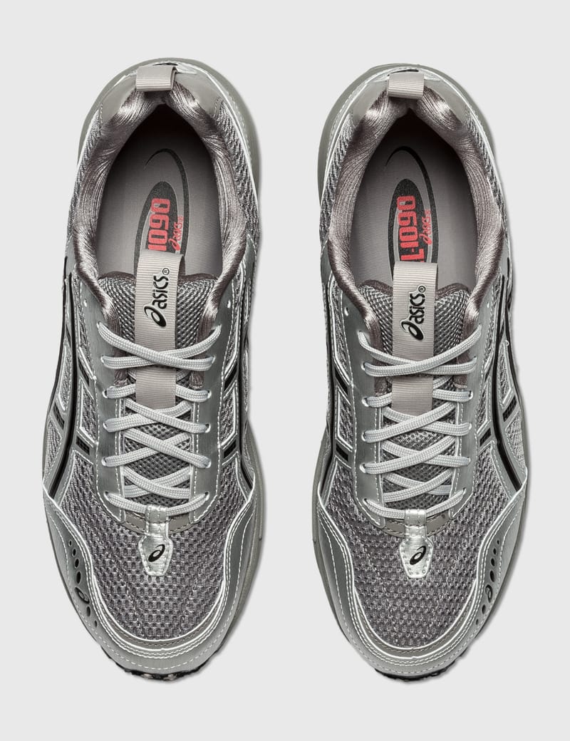 ★Asics x Freja Wewer★人気コラボ★GEL-1090v2★Pure Silver FREJA WEWER X GEL-1090v2 | Unisex | Clay Grey/Pure Silver