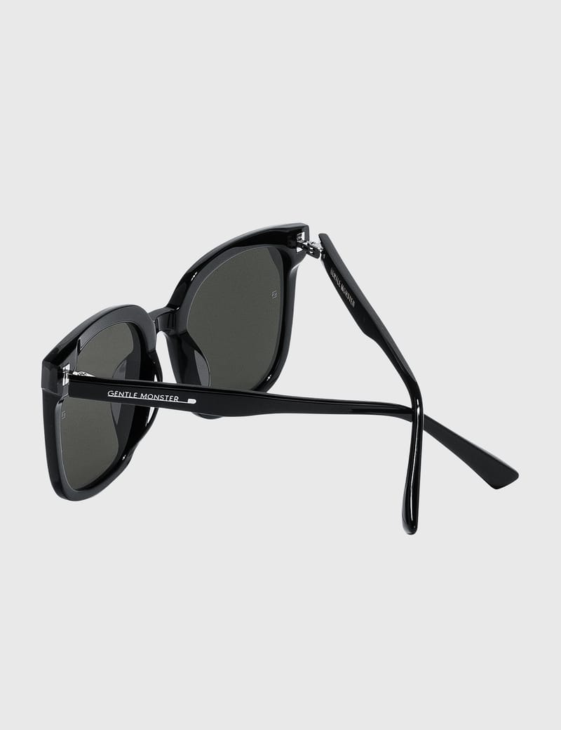 Gentle Monster - FRIDA 01 | HBX - Globally Curated Fashion