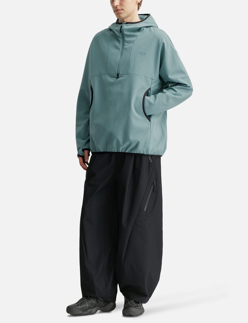 Oakley Wintertide Softshell Hoodie - Stretchy, water-repellent