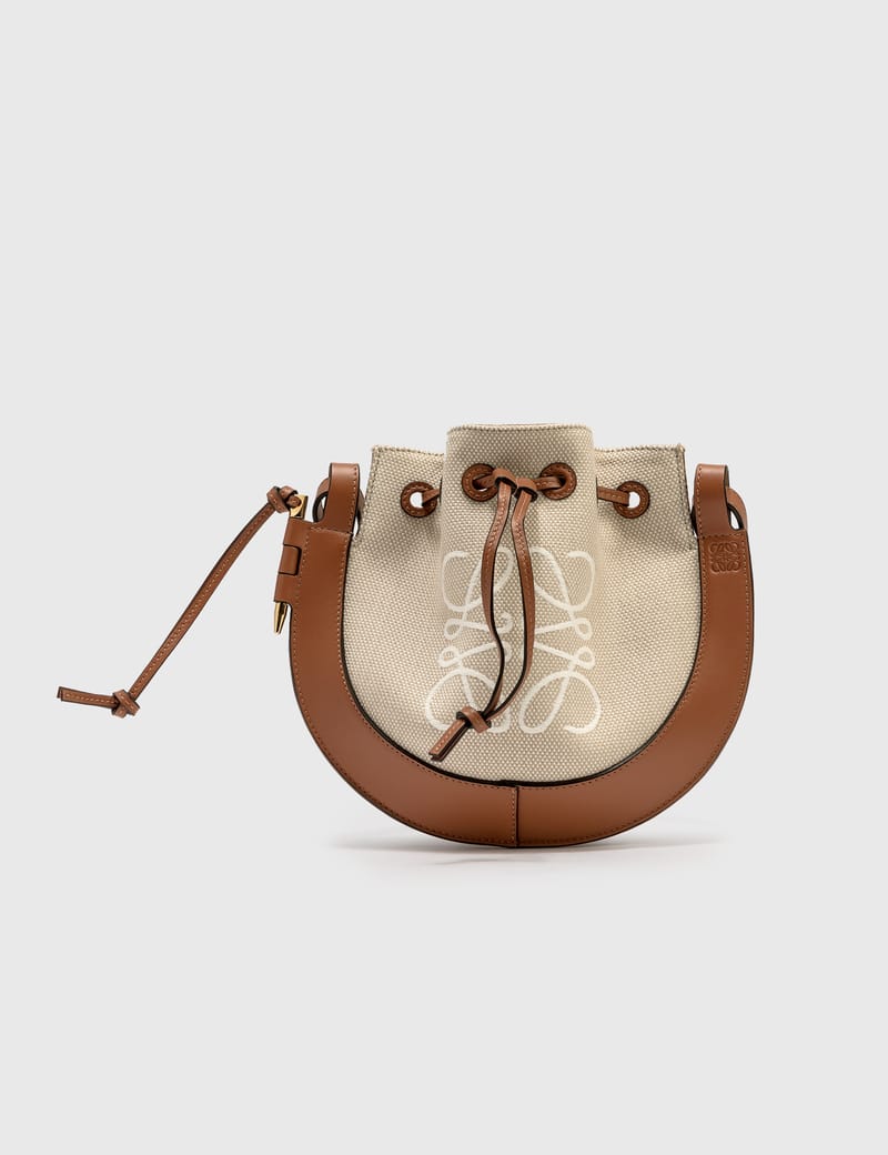 【LOEWE】ANAGRAM HORSESHOE SHOULDER BAG Loewe Horseshoe Bag Anagram Leather Shoulder Bag Navy Blue