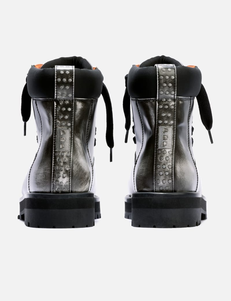 PDF Strada G Brushed Boots - 牛革ダメージ加工のパッド入りレース