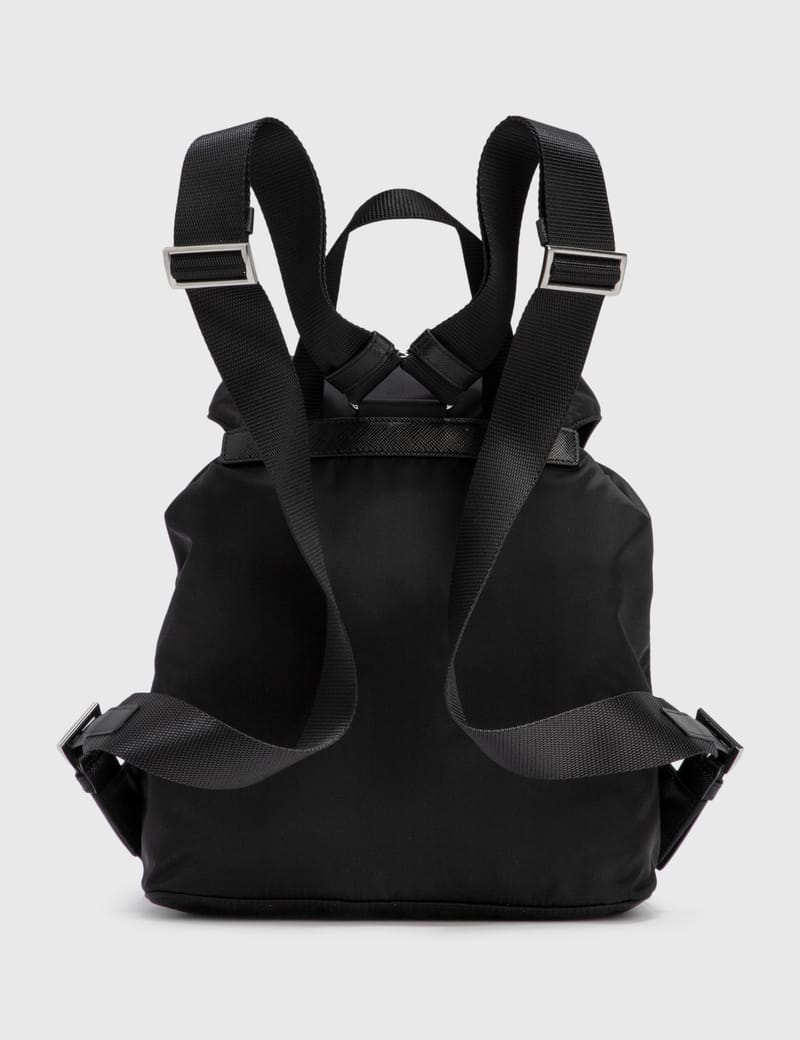 *PRADA* スモール Re-Nylon バックパック Prada - Re-nylon スモール バックパック | HBX - ハイプ