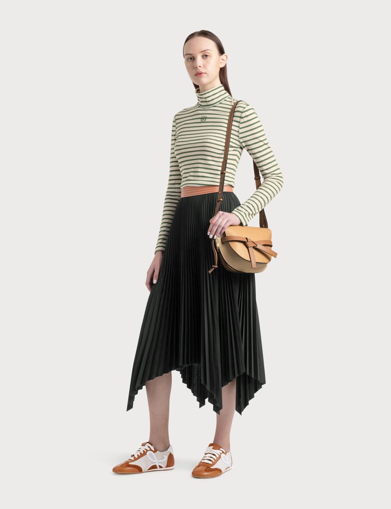 LOEWE GATE ゲートポケット ショルダーバッグ Dune/Vanilla Loewe - Small Gate Bag | HBX