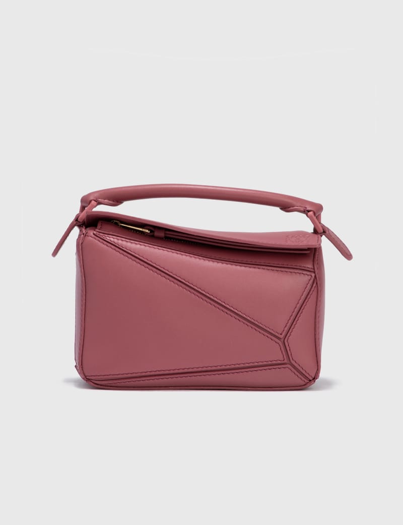 ハンドバッグ LOEWE PUZZLE SMALL LEATHER HANDBAG LOEWE Small Leather Puzzle Top-Handle Bag | Harrods US
