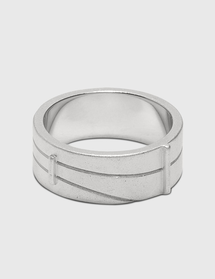 C2H4 - Staff Uniform Streamline Logo Ring | HBX - HYPEBEAST 為您搜羅全球潮流時尚品牌