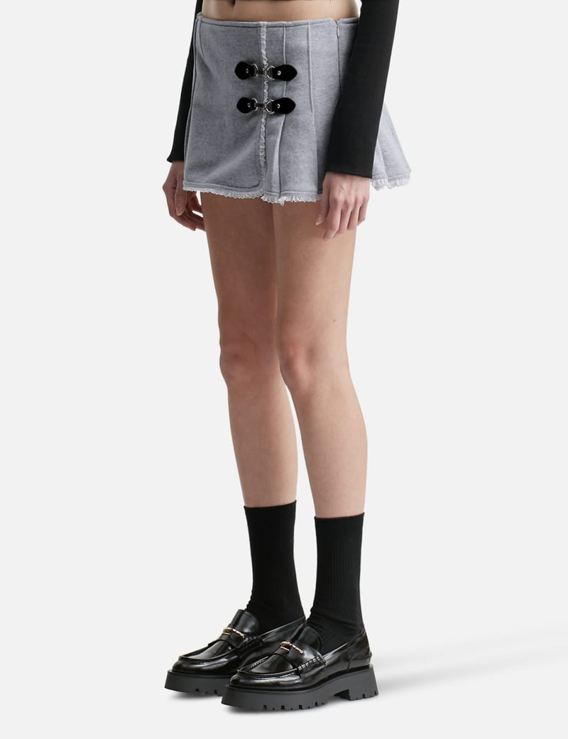 ★ GLOWNY★ CIAO BUCKLE MINI SKIRT GRAY GY24FASK007 GLOWNY Ciao Buckle Mini Skirt - Gray | International Store