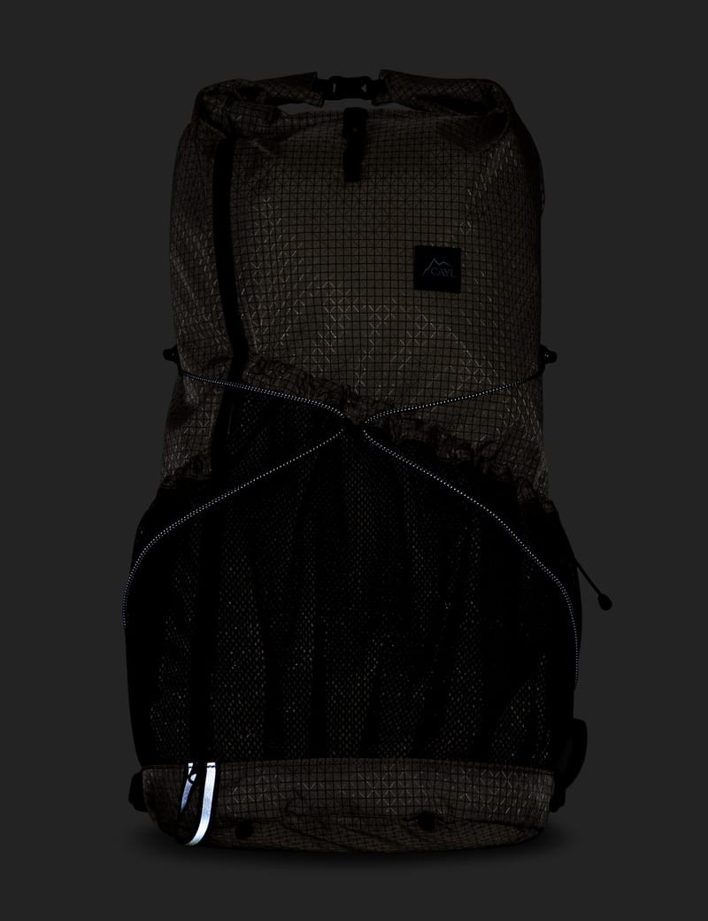 CAYL - Mari Roll Top BACKPACK 25-32L | HBX - HYPEBEAST 為您搜羅