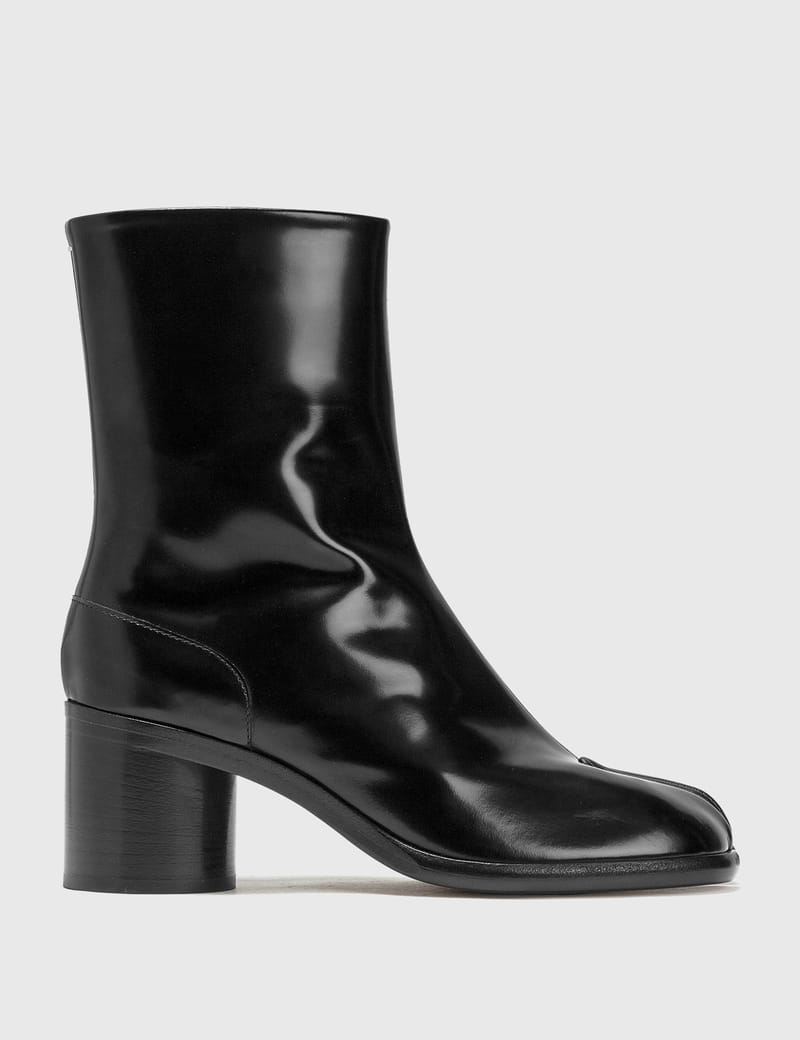 Tabi Shiny Leather Boots