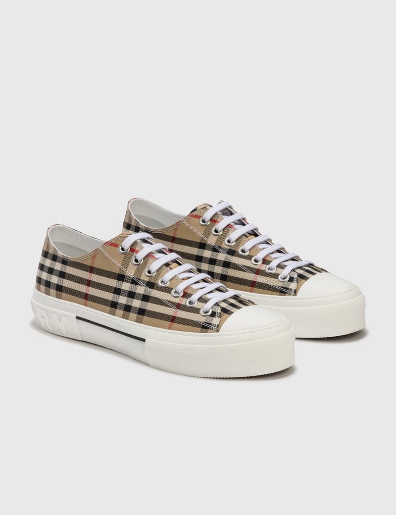 【送料&関税込】Burberry Vintage Check Cotton Sneakers Burberry Vintage Check Cotton Sneakers (Flat Shoes) IFCHIC.COM